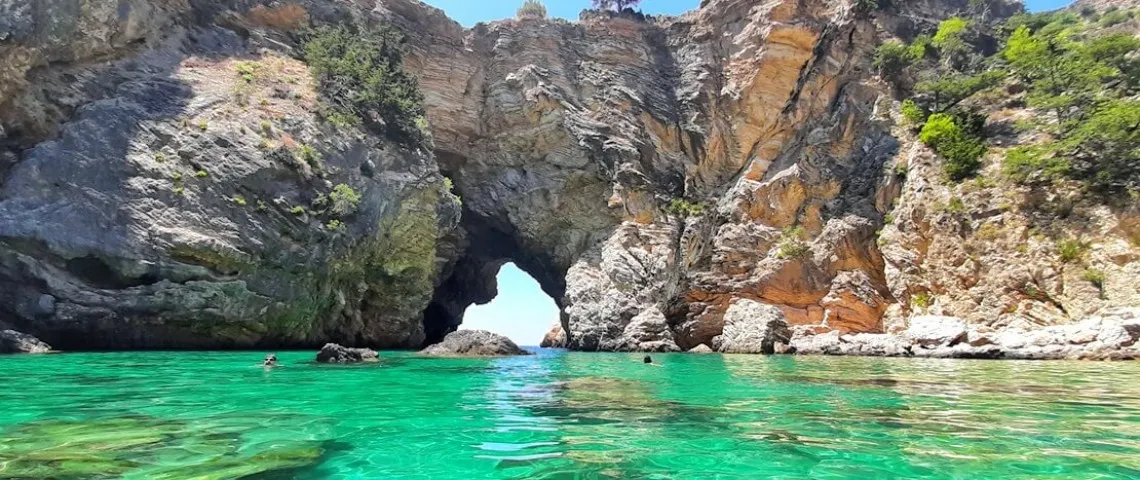 Gazipasa Delikdeniz Kral Koyu Naturwunder Bucht 944